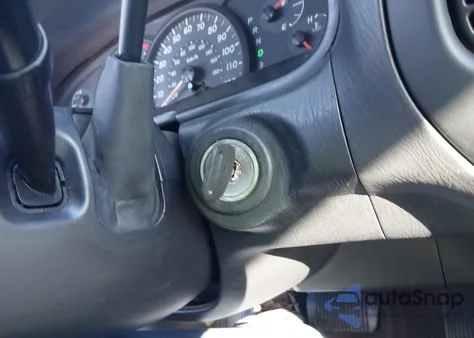 2006 Toyota Tundra Sr5 V8 from USA, damaged, VIN 5TBRT34106S482048